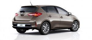 yeni toyota auris